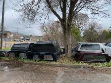 Truck Caps and Toppers