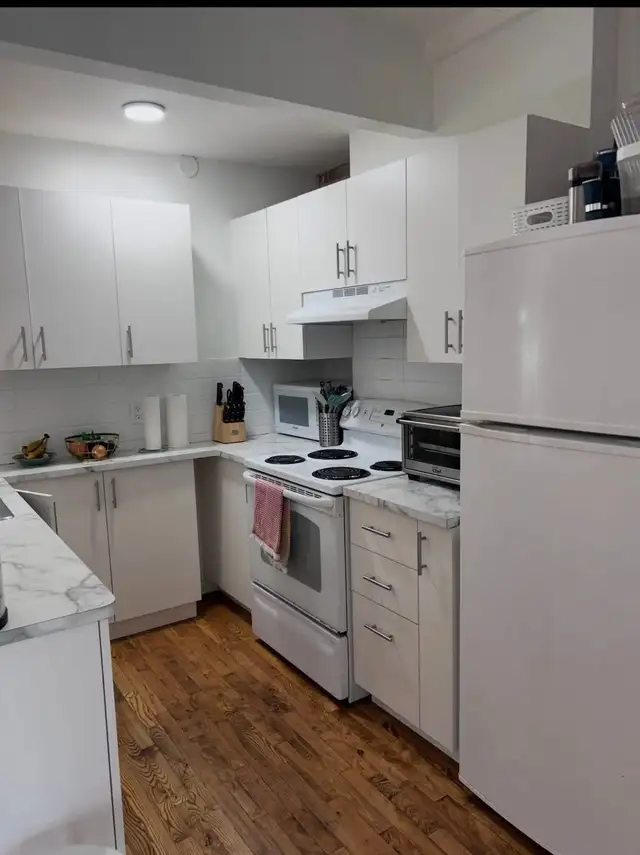 May - August Sublet - Photo 6