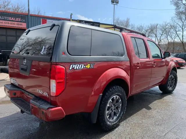 Nissan Frontier bed cap Leer - Photo 5