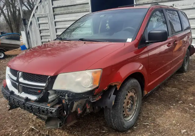 AS IS – 2012 Grand Caravan - Photo 4