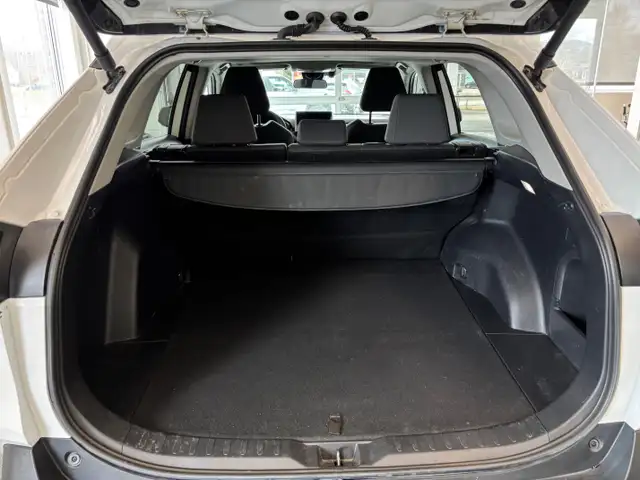 2024 Toyota RAV4 Hybrid XLE AWD, - Photo 7