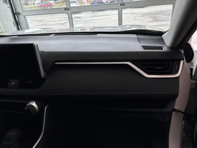 2024 Toyota RAV4 Hybrid XLE AWD, - Photo 10