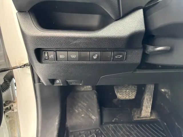 2024 Toyota RAV4 Hybrid XLE AWD, - Photo 16