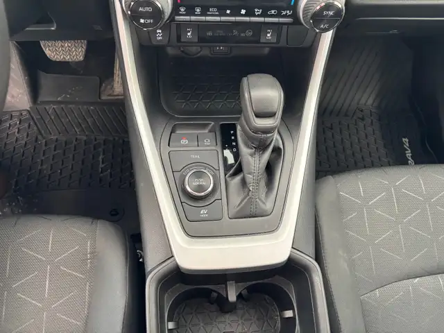 2024 Toyota RAV4 Hybrid XLE AWD, - Photo 17
