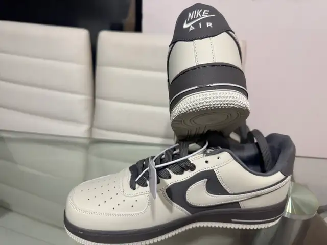 Nike aire force 1 chaussures - Photo 5