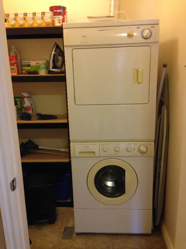 Fully furnished luxury condo in downtown - Photo 6