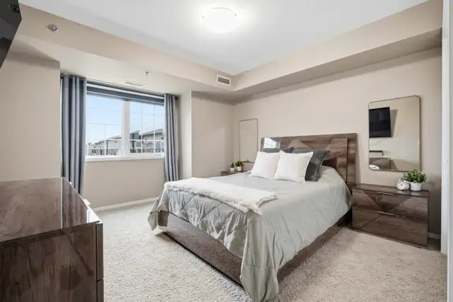 FOR SALE: 2-Bed Top-Floor Unit in Beautiful Bridgewater Forrest - Photo 8