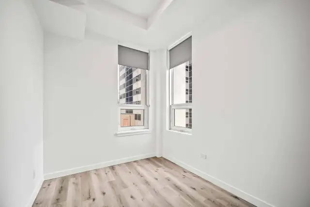 BRAND NEW 2 Bedroom Apartment! Located In The Heart Of Downtown! - Photo 10