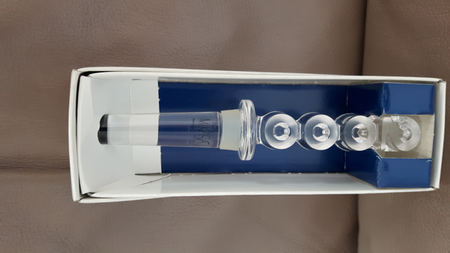 BOUCHON NEUF CRYSTAL MIKASA, 6'HAUT DE BOUTEILLE DE VIN: $10.00 - Photo 2