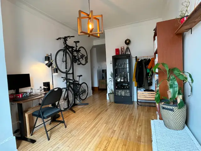 À LOUER - Grand 5 ½ deux chambres - Marché Jean-Talon