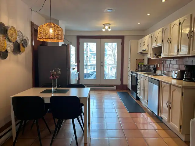 À LOUER - Grand 5 ½ deux chambres - Marché Jean-Talon - Photo 3