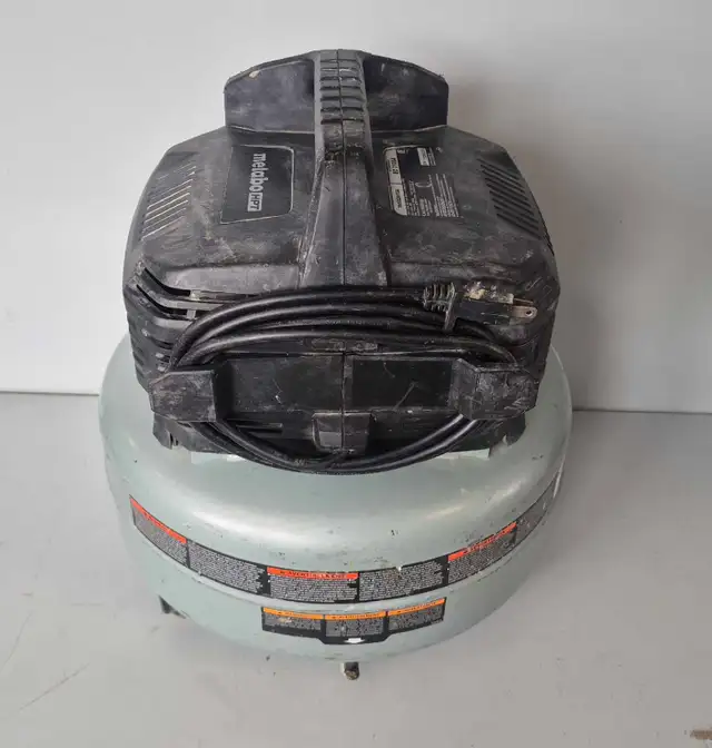 6 Gal Metabo Air Compressor EC710SA (30394484) - Photo 2