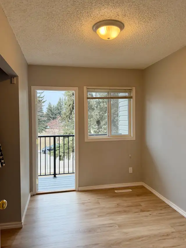 Townhome for Rent - Photo 7