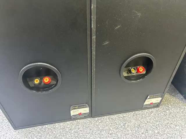 Nuance HT2 Main Bookshelf Speaker Pair - Photo 2