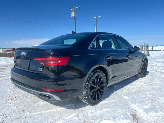 2017 Audi A4 Progressiv - Photo 4