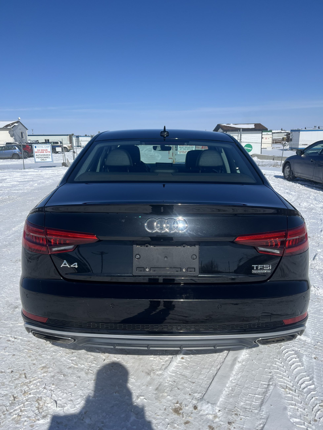 2017 Audi A4 Progressiv - Photo 8