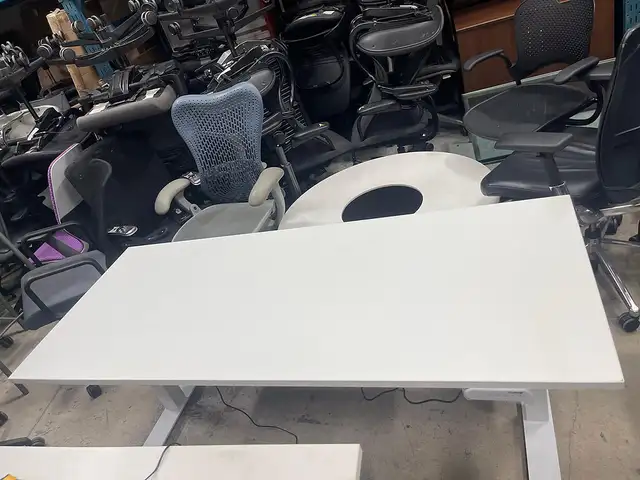 Outop Sit-Stand Desk-Used Desk-Call Us Now!