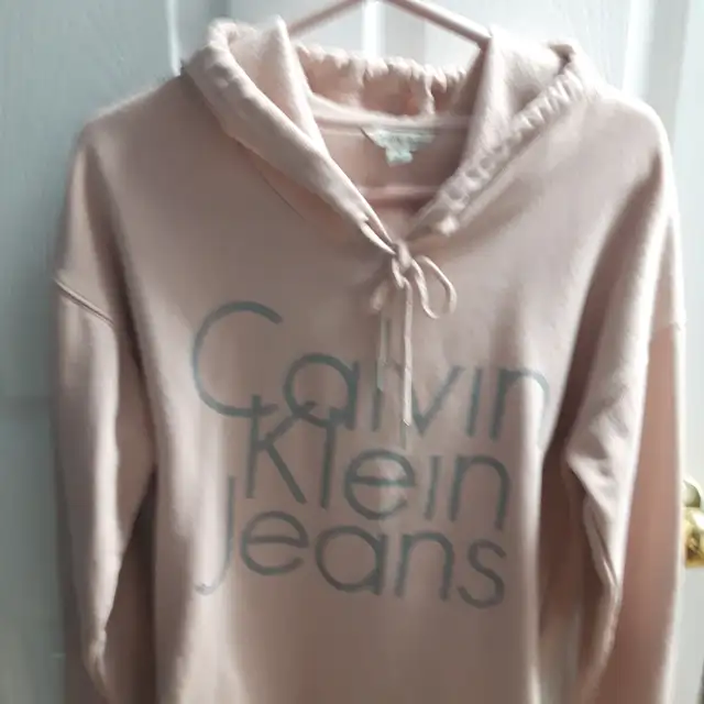 CHANDAIL ROSE CALVIN KLEIN COTON DOUX MEDIUM FEMME: $15.00 - Photo 3