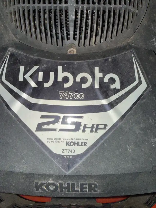 2021 Kubota Zero Turn Lawn Mower Z251 - Photo 2
