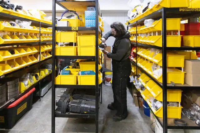 Hiring warehouse workers