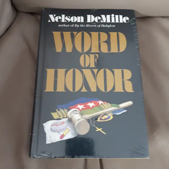 LIVRE NEUF ANGLAIS SCELLÉ DE NELSON DeMILLE, WORD OF HONOR $5.00