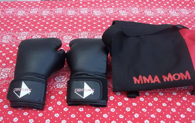 Kickboxing Gloves