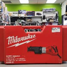 Milwaukee  Super Sawzall 6538-21 - BRAND NEW