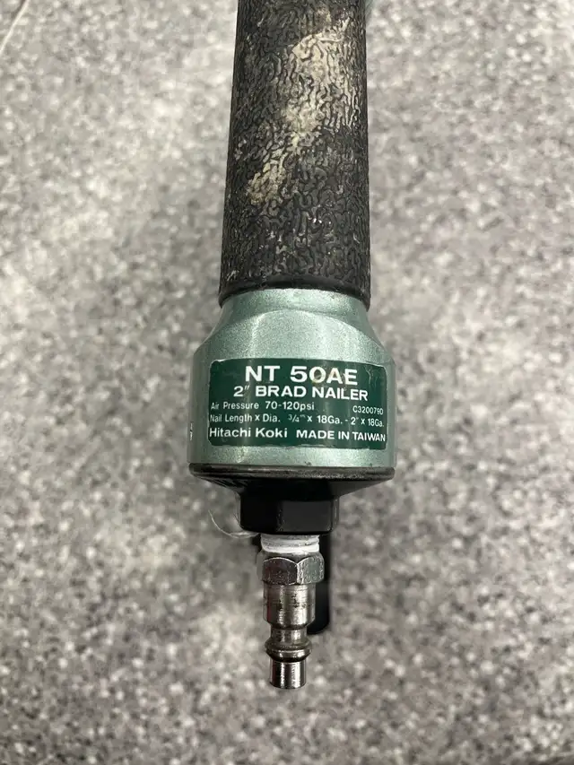 Hitachi NT 50AE Brad Nailer - Photo 3
