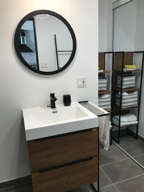 Loft lumineux 4 ½ tout inclus à St-Roch – dernier étage - Photo 5