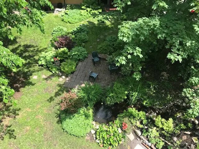 Loft lumineux 4 ½ tout inclus à St-Roch – dernier étage - Photo 10