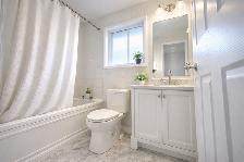 FOR TWO PEOPLE - MASTER BEDROOM (StClair & Midland)- SCARB. GO - Photo 3