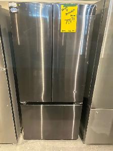 black stainless 30" fridge