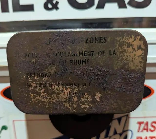 VINTAGE 1960's MEGGEZONES COUGH DROPS PASTILLES TIN - Photo 3