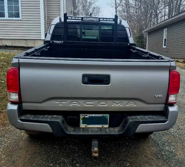 2016 Toyota Tacoma trd - Photo 2