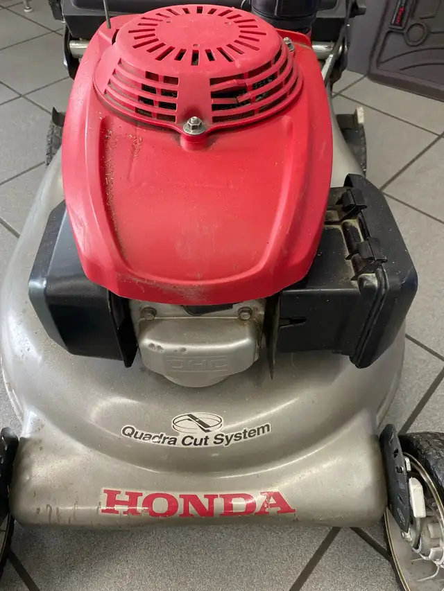 Honda Self Propelled Push Mower - Photo 2