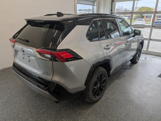 2022 Toyota RAV4 Hybrid XSE AWD, - Photo 3