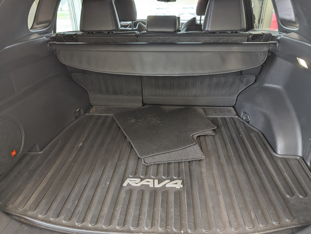 2022 Toyota RAV4 Hybrid XSE AWD, - Photo 6