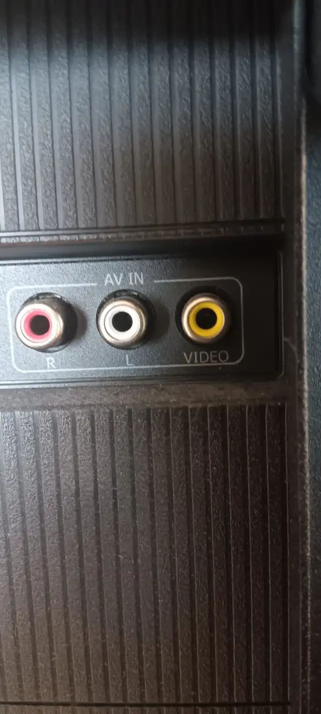 58' Big Screen TV Bundle   Bose Soundbar   Rolling Stand - Compl - Photo 6