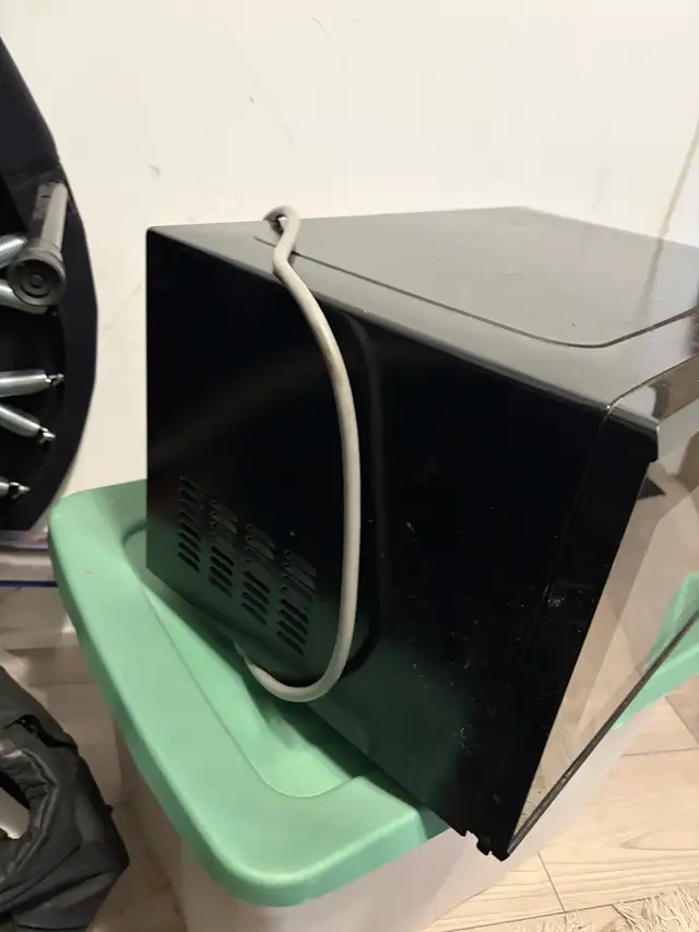 microwave - Photo 3