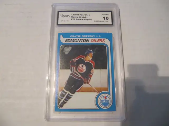 Wayne Gretzky C 1979 OPC #18 Rookie Reprint Card GMA Graded 10