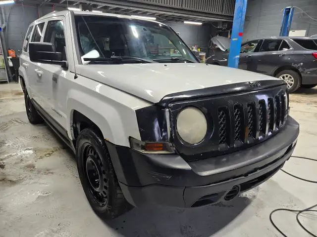 2012 JEEP PATRIOT NORTH - FINANCEMENT 100% APPROUVER DISPO - Photo 8