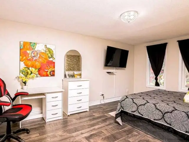 WOW! $550 Only! Clean Room for rent! Sharing & Private! SQ1 - Photo 4