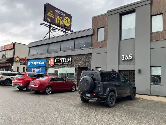 Office Spaces For Lease in North Barrie