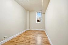 FOR SALE: Bright 2-bed condo on Troy Ave! - Photo 12