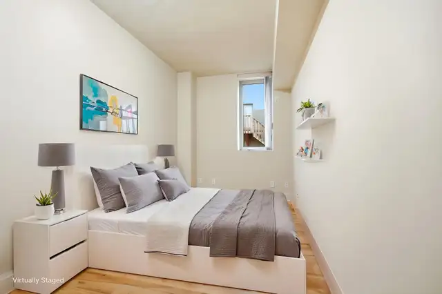 FOR SALE: Bright 2-bed condo on Troy Ave! - Photo 14