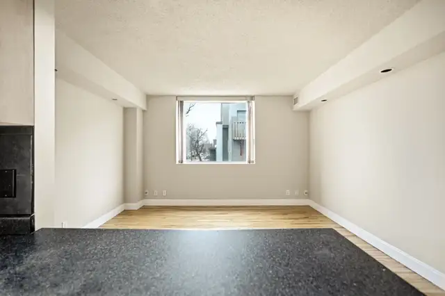 FOR SALE: Bright 2-bed condo on Troy Ave! - Photo 17