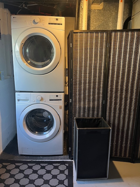 BEAUTIFUL FULLY FURNISH 2Bed 1Full Bath Suite in Panorama Ridge - Photo 5