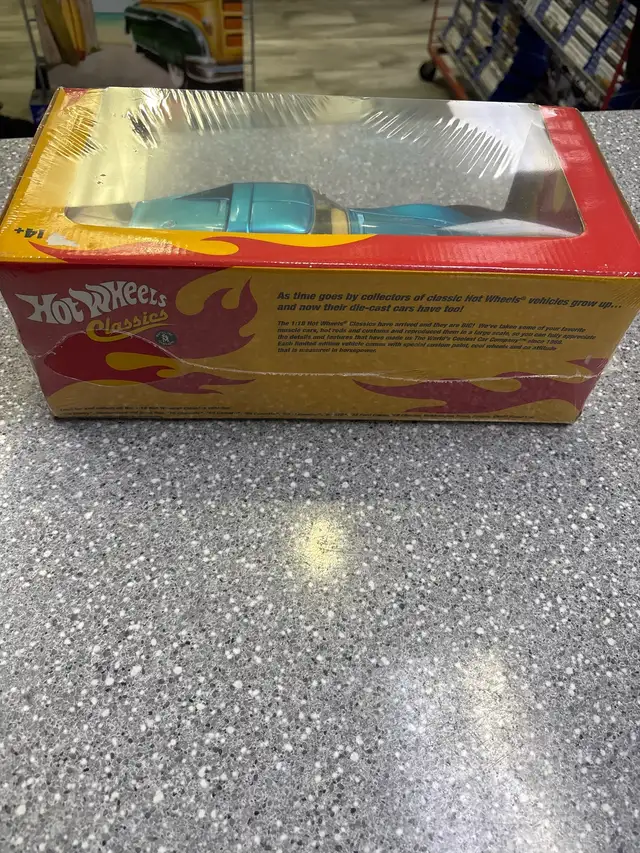 Hotwheels Classic Limited Edition 1/18 69 Corvette Boxed - Photo 3