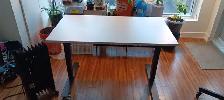 Solid Steel Manual Height-Adjustable Desk - Heavy Duty Workstati