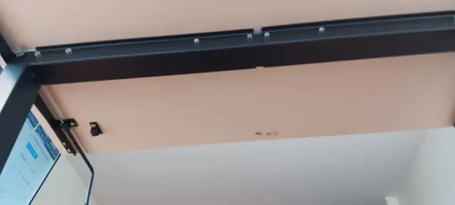 Solid Steel Manual Height-Adjustable Desk - Heavy Duty Workstati - Photo 6